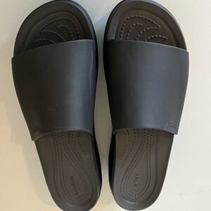 Croc lite ride Brooklyn Black Slide Sandals size 10